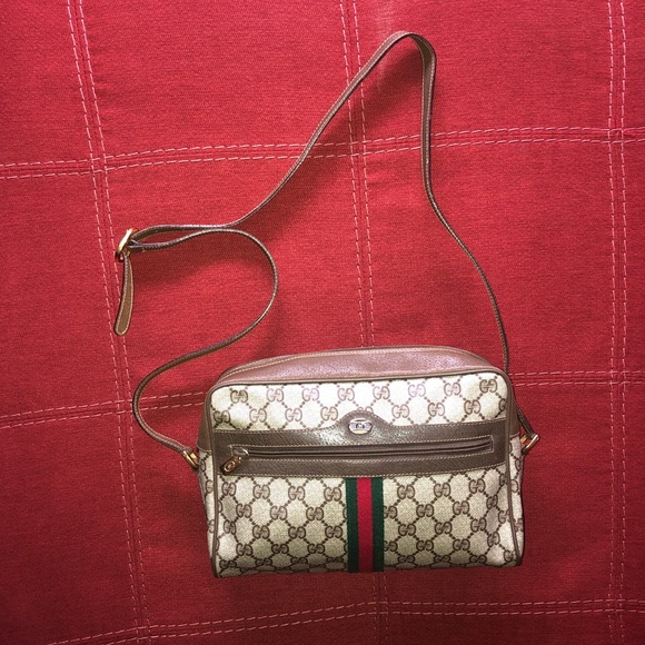 gucci accessory collection crossbody